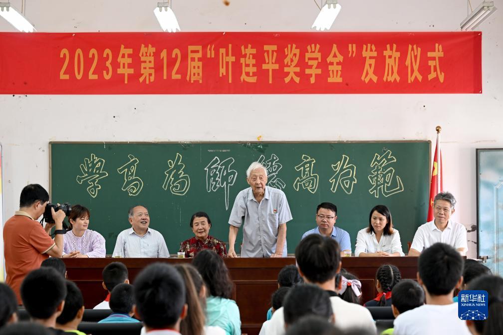 ag捕鱼游戏网